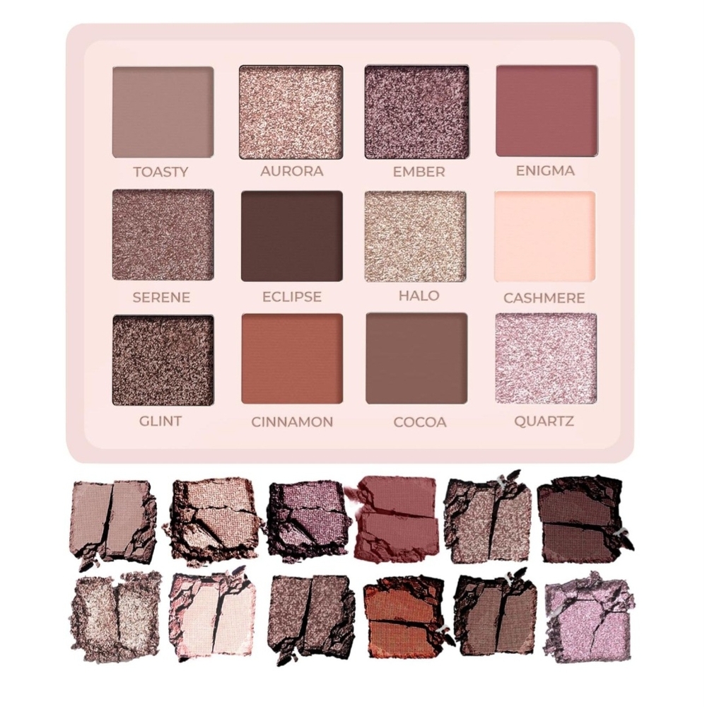 Eyeshadow Palette with Rich Earthy Tones